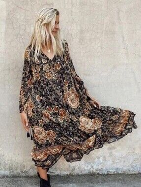 Spell Mystic Gown SZ S 🤎🖤